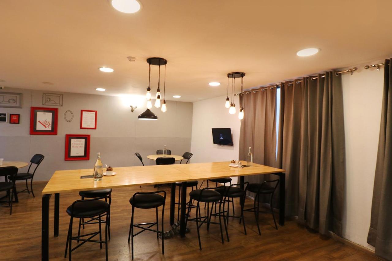 Fabhotel The Glory Gurgaon Dış mekan fotoğraf