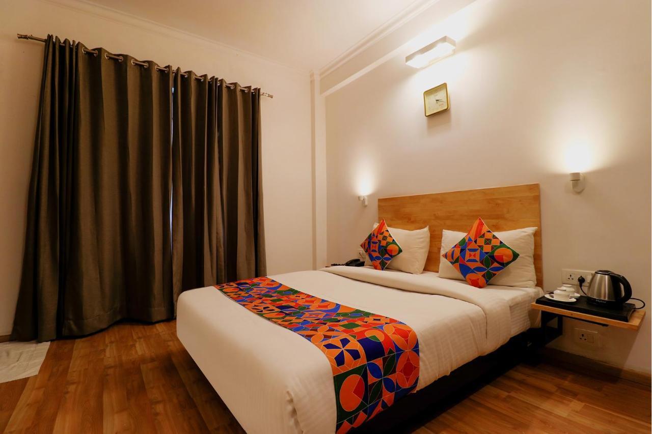 Fabhotel The Glory Gurgaon Dış mekan fotoğraf