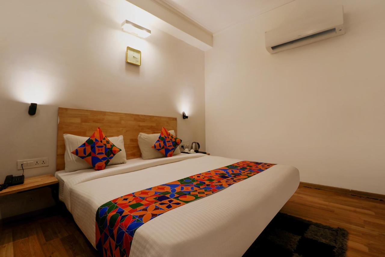 Fabhotel The Glory Gurgaon Dış mekan fotoğraf